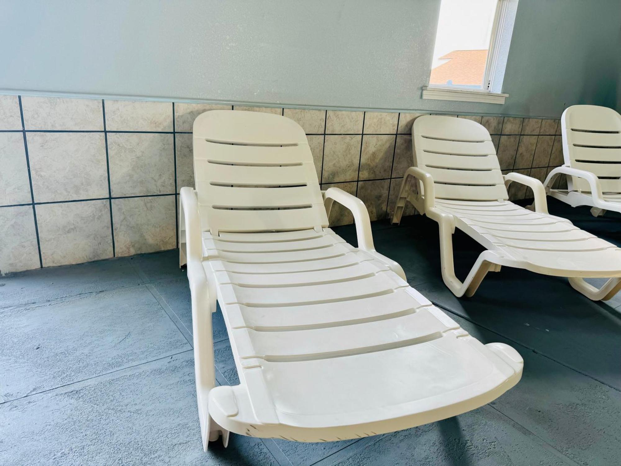 Ozark Inn And Suites Osage Beach Exteriör bild